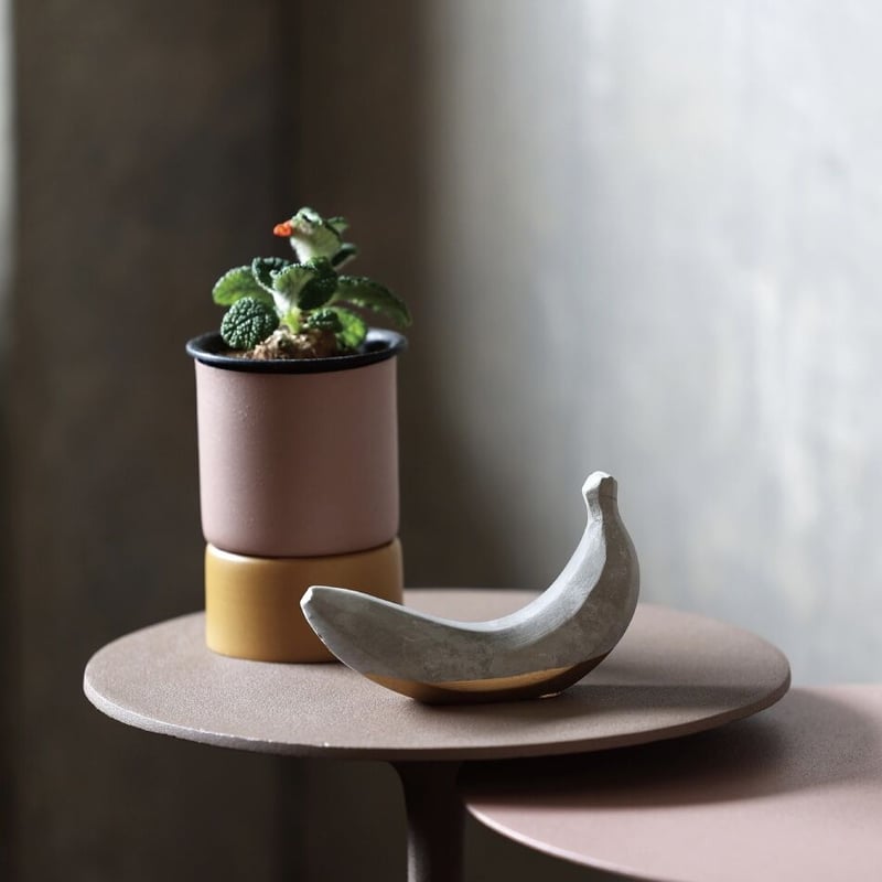 コンクリート フルーツのアートオヴジェ / ペーパーウエイト / Steven