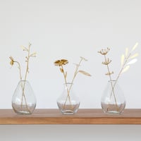 ART FLOWER 03 / 繊細なフォルムに落ち着いたゴールドカラーが映えるスチール製のアートフラワーセット / TYPE A , B , C