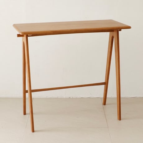 SMART DESK / シンプルでコンパクトな飴色が美しい天然木のスタイリッシュデスク / スペパ ブラウン