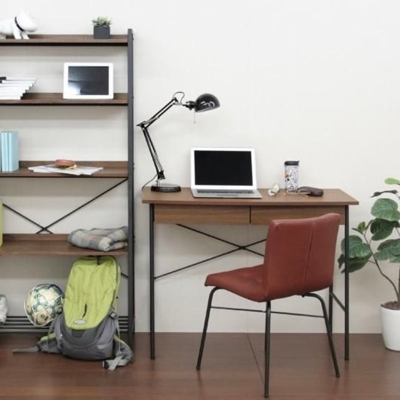 American walnut × steel desk / シンプルで使い勝手の良い