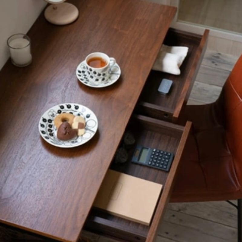 American walnut × steel desk / シンプルで使い勝手の良いおしゃれ