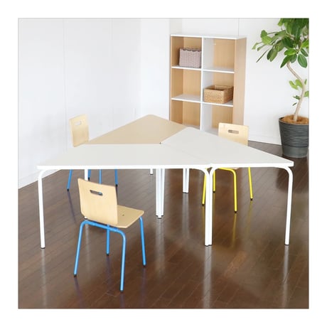 Unit Table 1200 / スタイルに合わせた柔軟なレイアウトが可能なテーブル / NATURAL , WHITE / テーブル / デスク / ワークテーブルPLT-3722