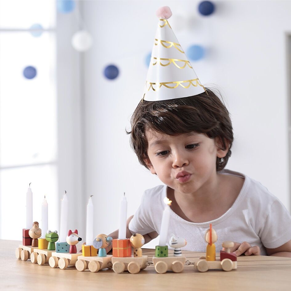 BIRTHDAY TRAIN / バースデートレイン / 誕生日にプレゼントを乗せて