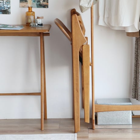 FOLDING WOOD CHAIR / シンプルでコンパクトな飴色が美しい天然木のフォールディングチェア  / スペパ ブラウン