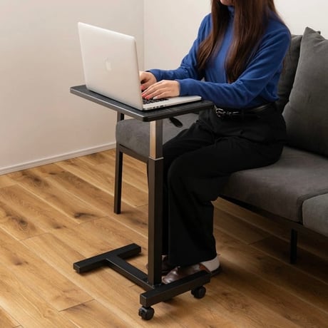 STYLISH CASTER TABLE / シンプルでスタイリッシュな昇降式テーブル / NA , BK / レクタング