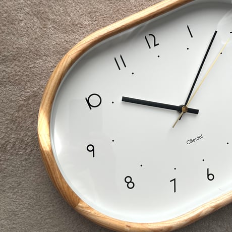Mutka wall clock / 人気の北欧テイストやナチュラルスタイルのコーディネートに合わせやすいデザイン / 掛け時計 時計 壁時計 / ウォールクロック 北欧 / リビングダイニング