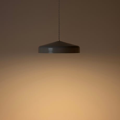 EON LED PENDANT LIGHT Lサイズ / ホワイト , グレージュ ,ブラック / リモコンでの３段階明るさ調整が可能