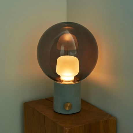 Univer LED-table lamp / 全6色 / LED内蔵ランプ / ラウンドガラス テーブルランプ / モダンインテリア / カフェ レストラン 照明