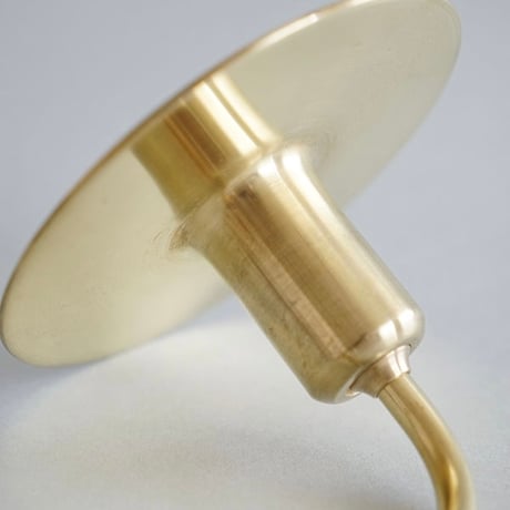 KT brass bracket light / AXCIS  美しい真鍮シェードのブラケットライト / E17口径のLED電球 白熱電球 60Wまで