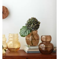 PUFF FLOWER VASE / 愛らしいデザインのカラーフラワーベース / 花瓶 / ガラスベース