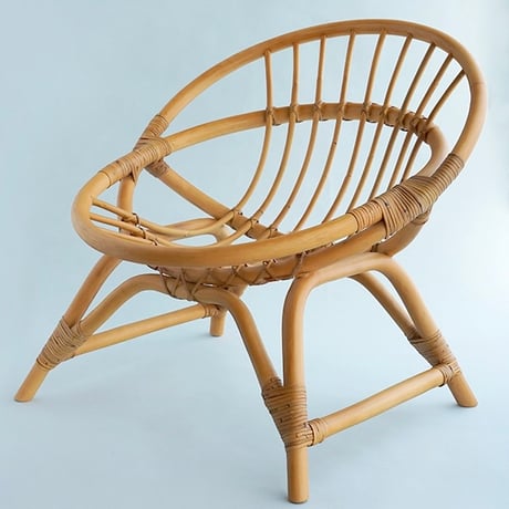 RATTAN ROUND CHAIR by AXCIS  / オーガニックなラタンラウンドチェア / ナチュラルな風合いのローチェア
