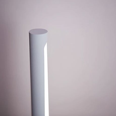 Vision LED-wall lamp /ウォールランプ / フロアランプ / ベッドサイドライト / LED内蔵  角度調整 / ARTWORK STUDIO