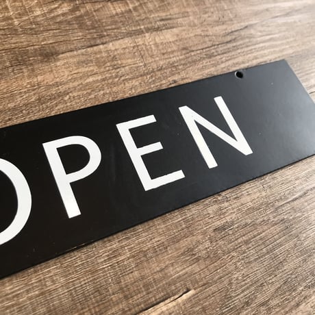 IRON OPEN / CLOSED PLATE / 約w240×d2×h59mm / HOLDER  HOMESTEAD