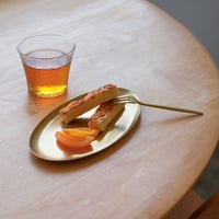 stainless gold oval plate / 静かに佇みながら、空間に上品な彩りを添える一枚 / 22cm / ペア 2枚セット