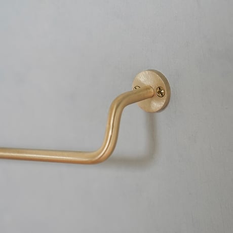 KT brass towel holder / 真鍮の美しいフォルムのタオルホルダー / タオルハンガー S . Mサイズ