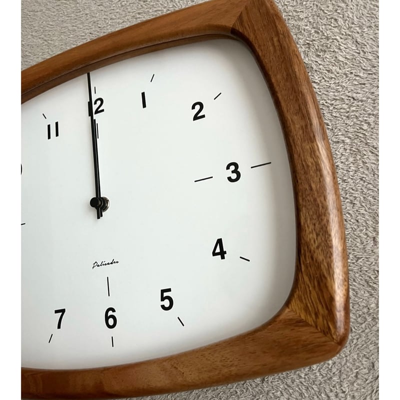 角のとれた四角形がおしゃれな 電波時計 / ライトブラウン / 北欧
