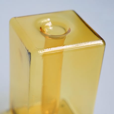 GRASS FLOWER VASE by AXCIS / スクエア ガラスベース / スクエア / GLAY , YELLOW / フラワーベース / 一輪挿し ▷2個セット