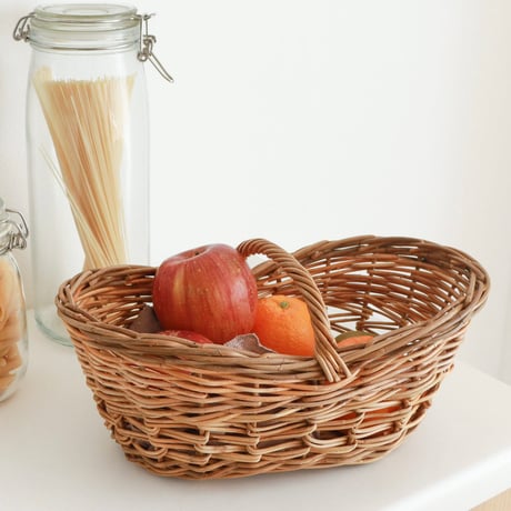 RATTAN RETRO HANDLE BASKET / 天然素材の皮付きラタンを贅沢に使用したラタンバスケット / ハンドル ローバスケット