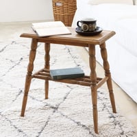 PINE WOOD SIDE TABLE / 天然木 パイン材を使ったサイドテーブル / ナチュラルインテリア / アンティーク  ナインマーケ/ 約w480×d285×h500mm