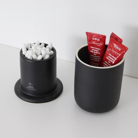 ANAheim Porcelain Ash-Pot "Black" ANAheim / アナハイム ポーセリン アッシュポット / ブラック / 磁器製の電子タバコ用灰皿