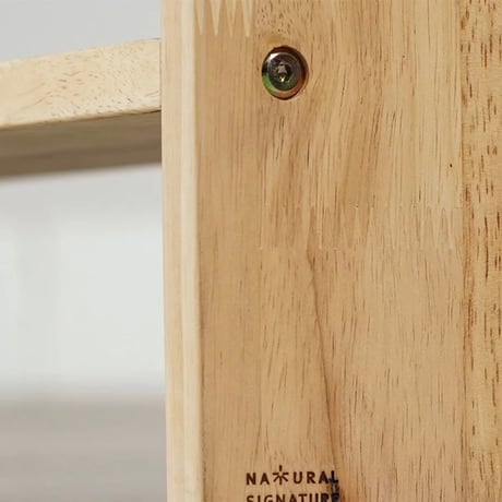 NATURAL WOOD SHELF / ナチュラルな木の風味が魅力な無垢材のシェルフ