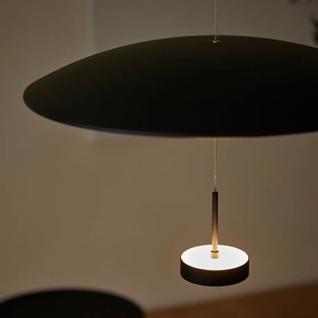 Core LED - shade pendant light / LED内蔵型 / WHITE , BLACK / ペンダントライト / ARTWORK STUDIO