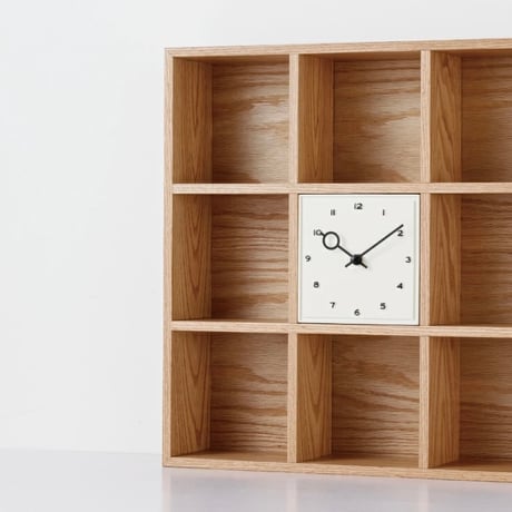 Norrby stand clock / ウッドシェルフと時計がひとつになった家具のような置き時計 / 北欧 / ナチュラル
