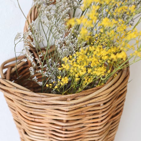 RATTAN HANGING BASKET / ナチュラルなラタンの温もりを感じるウォールハンギングバスケット