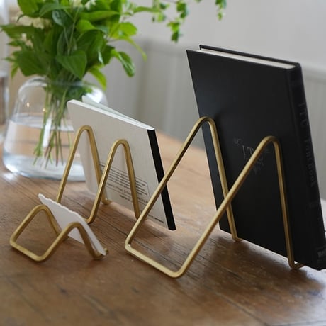 BRASS DISPLAY STAND / 真鍮製のスタンド S ・ M ・ L / ショップカード フォトフレーム ブックスタンド