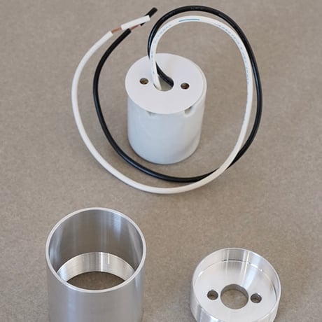 Cylinder light / 限りなくシンプルに仕上げたレセップライト / シャープなアルミニウムと上質な輝きの真鍮 / LED電球専用 / 壁付け照明 / シリンダーライト