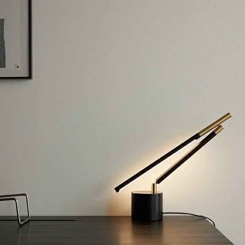 Vision LED-desk lamp /タッチスイッチ デスクランプ / LED内蔵 /