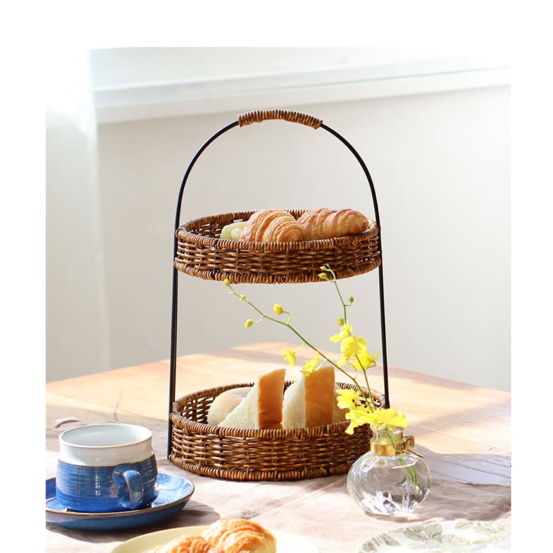 PPラタンで編まれた2段のアイアンラウンドラック / キッチン商品