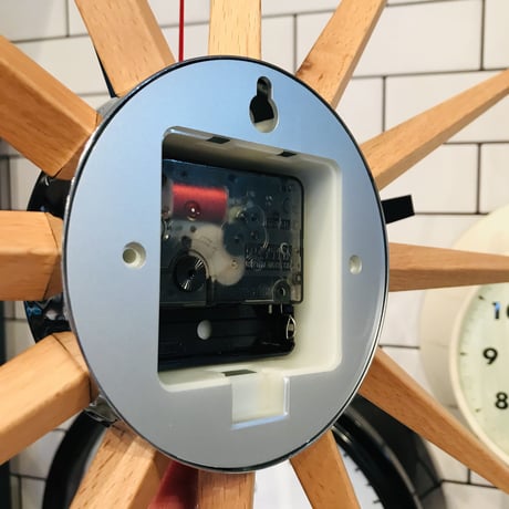Atras 2-clock / 掛け時計 / 北欧スタイル / WHITE , NATURAL , BROWN /スタイリッシュ / ATRUS by ARTWORK STUDIO