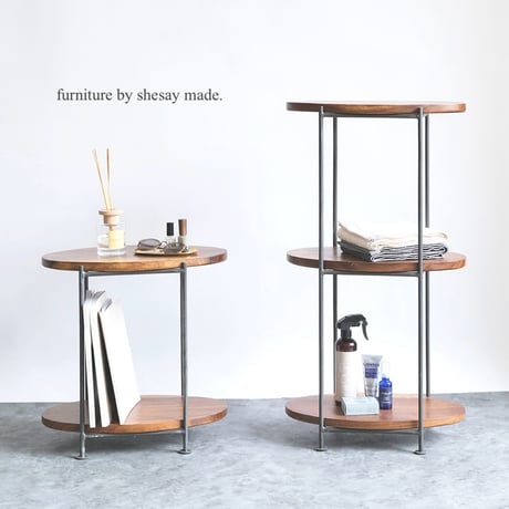 OVAL SHELF / 圧迫感のない物を飾りたくなるシェルフ / Sサイズ （2段）: Lサイズ（3段） / shesayの家具