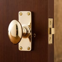 BRASS DOOR OVAL / ドアノブ オーバルタイプ ブラス / 重厚な無垢の真鍮ドアノブ / ドアハンドル