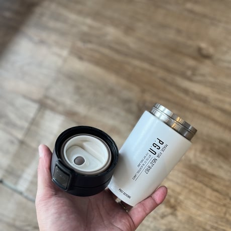 片手で楽々ワンプッシュでオープン ステンレスボトル /300ml / 水筒  ▷保温効力 67℃以上/ 6時間 保冷効力 7℃以下/ 6時間 ▷保温保冷ボトル