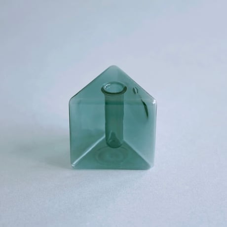 GRASS FLOWER VASE by AXCIS / トライアングル ガラスベース / トライアングル  / AMBER , GREEN / フラワーベース / 一輪挿し ▷2個セット