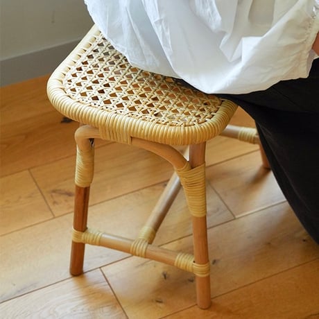 RATTAN STOOL by tuttu  / ラタンスツール スクエア  / 椅子 / リビング ダイニング チェア / 素材 籐 ラタン / サイズ約w480×d300×h420mm