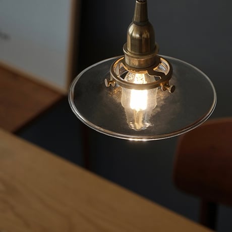 BRASS BRACKET LIGHT + SHADE  / アイアン , ガラスのミニシェードと美しい真鍮のエントランスライト / E17 /  LED電球選択 / 玄関照明 / タイプA