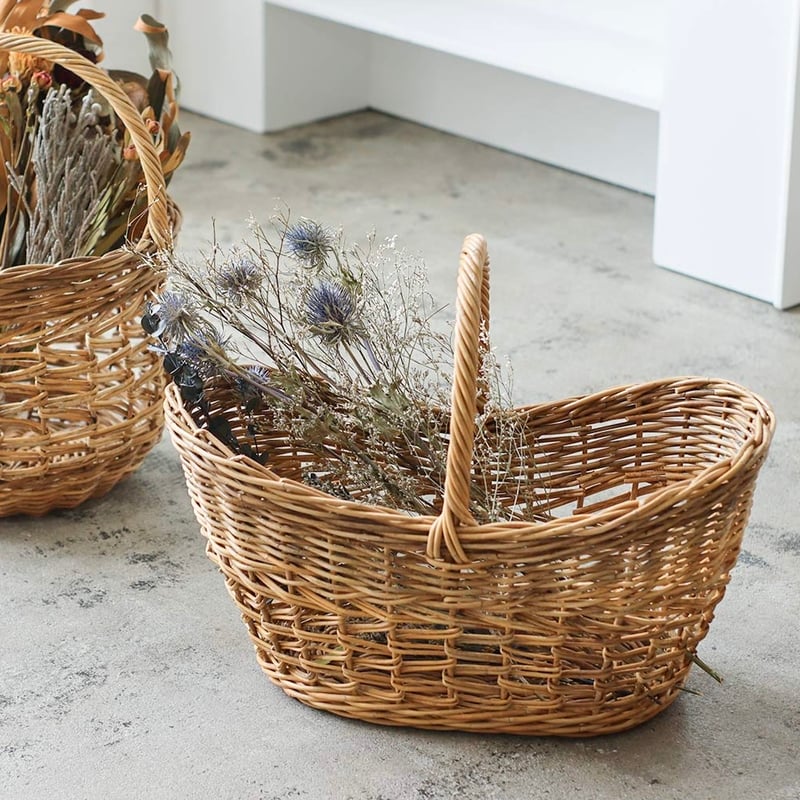 RATTAN RETRO OVAL BASKET / 天然素材の皮付きラタンを贅沢に