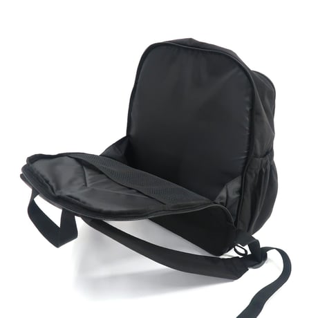ＳＴＡＮＤＡＲＤ ＢＡＣＫＰＡＣＫ / BLACK / 撥水加工を施したナイロン製 / バッグパック リュック / サイズ w310×d160×h400mm