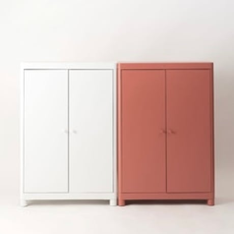 MAT STEEL CABINET / white , pink / マットで無機質な素材ながら可愛い雰囲気の収納キャビネット
