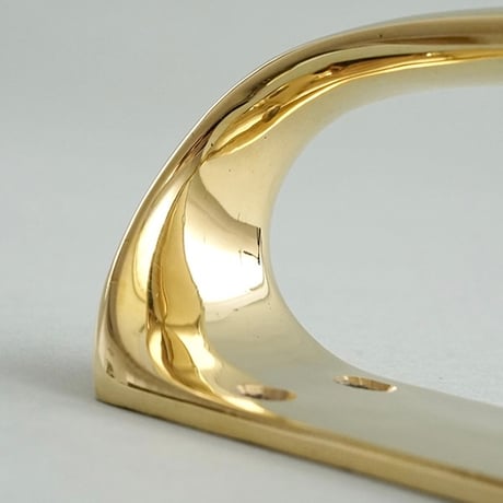 BRASS HANDLE / ハンドル アルファ ブラス / 重厚な無垢の真鍮ハンドル / ドアハンドル