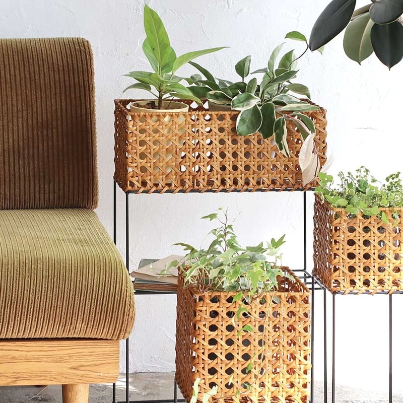 PPラタンで編まれたシンプルなグリーンスタンド / マガジンラック