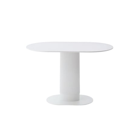 OVAL DINING TABLE / シンプルなオーバル天板 / 白が洗練された空間に溶け込む / ダイニングテーブル