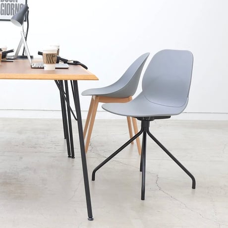 DESIGN CHAIR 02 / どんな使い方もおしゃれに楽しめるシャープで美しいデザインのチェア / BEIGE , GRAY / 1脚