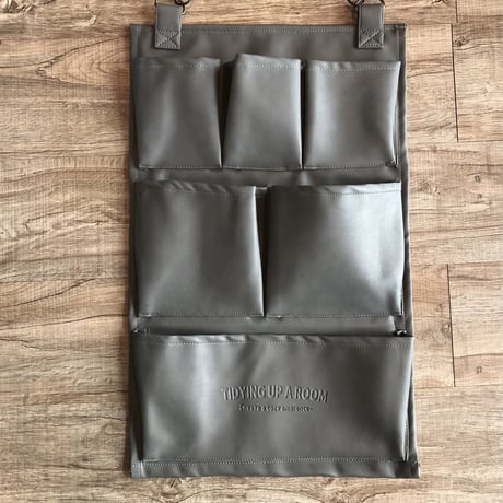 合皮素材のシンプルな収納ケース / ティッシュケース / ストレージボックス / ウォールポケット6  ▷DARK GRAY / 壁面収納 / レター収納