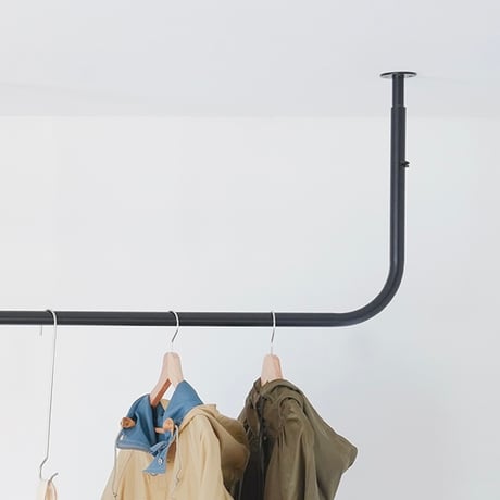 STAINLESS ceiling hanger 1550 / BK , SL / 空間を便利に使う生活感の出ないシーリングハンガー