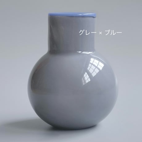 GRASS VASE 03 / Lサイズ /  花をいけてない時もオブジェや雑貨のような存在感でインテリアに個性をプラス