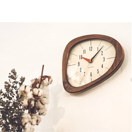 ミッドセンチュリーなデザインの掛け時計 / Kino Wall Clock / 掛け時計 / ウォールクロック / interform